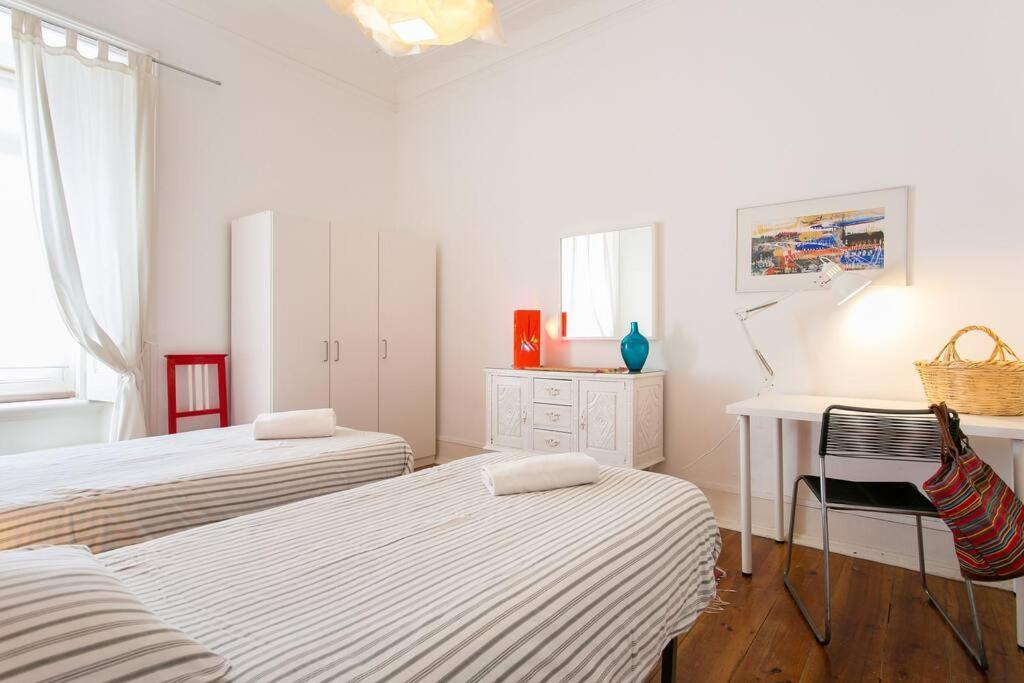 Principe Real Orange Tree W/ View 3 Bedrooms Flat! 리스본 외부 사진
